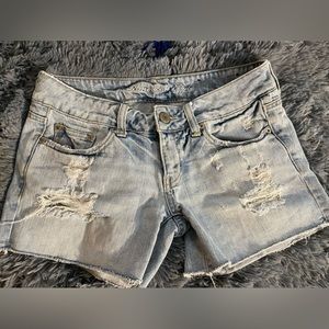 American Eagle jean shorts size 2 - distressed